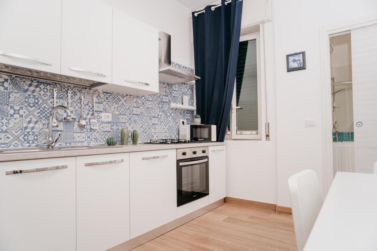 Brombeis Fantastica By Casa Napoletana - Town Center Daire Napoli Dış mekan fotoğraf